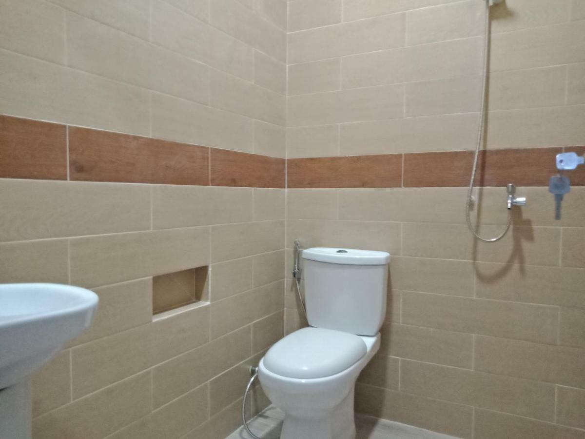 Отель Sleeprest @ Golden Prima Batam Экстерьер фото